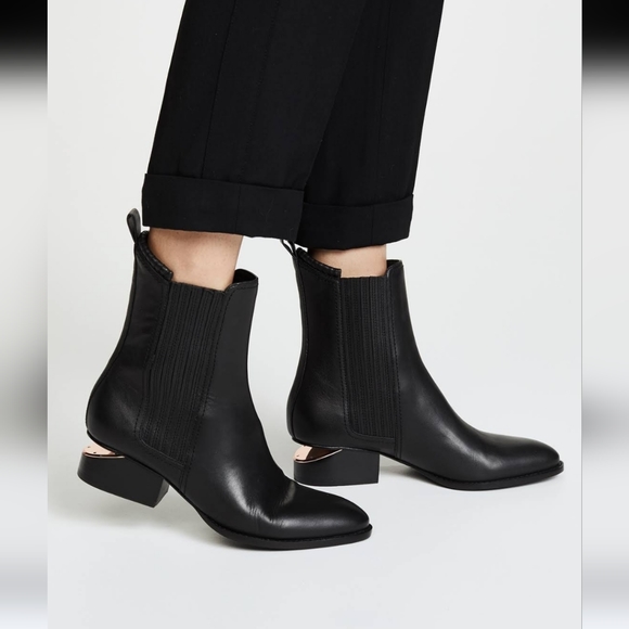 Alexander Wang Chelsea smooth Black Leather Anouck Ankle Boots US7.5 - Picture 1 of 16